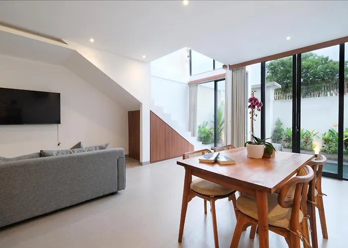 Villa Emerald